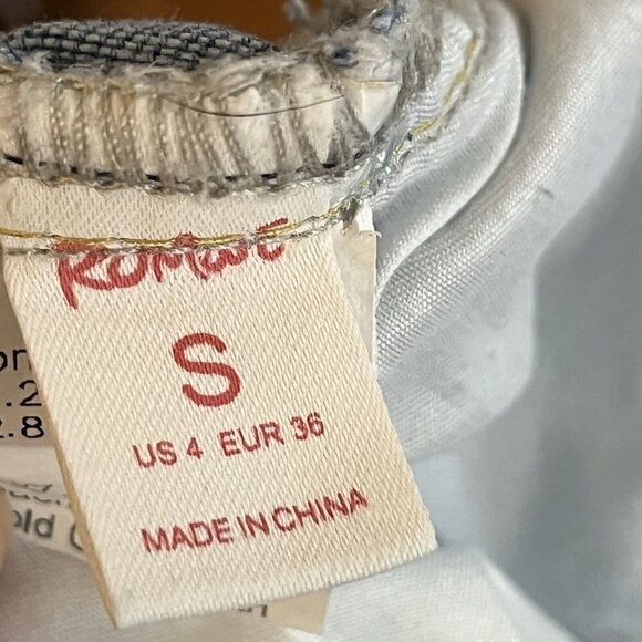 Romwe Wide Leg High Rise Jeans Light Wash Hearts Sz 4 Small - Picture 6 of 7